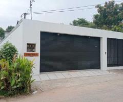 A Perfect Luxury Retreat in Thalawathugoda - 4