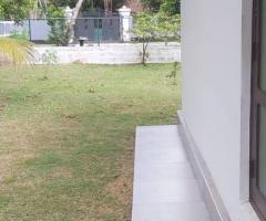 Land and House for Sale in Negombo Mountains – Prime Location! - 4