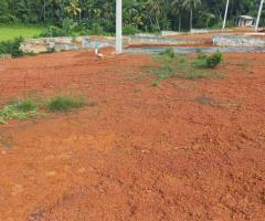 🏞️ Prime 17 Perch Land for Sale in Uggalboda, Kalutara - Bordering Kalu Ganga! 🌊🏡 - 2