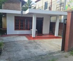 🏡 Three-Story House for Sale in Kandy - Just 5km to Kandy Town! ✨ (Land Price Only) - 5