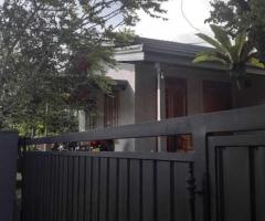 🏡 Beautiful House for Sale in Pelmadulla, Ratnapura! ✨ (Facing Colombo Road, Secure)