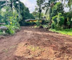 Large Flat Land for Sale in Korathota, Kaduwela! 🏞️ - 3