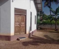 🏡 Spacious Kurunegala Land & House for Sale on Negombo Road! 📍 - 3