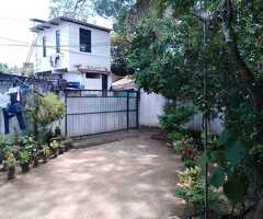 🇱🇰 For Sale – Prime 11.2 Perch Land and House in Borella.. - 2